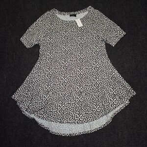 Lane Bryant Monochrome Floral Flowy Top Size L